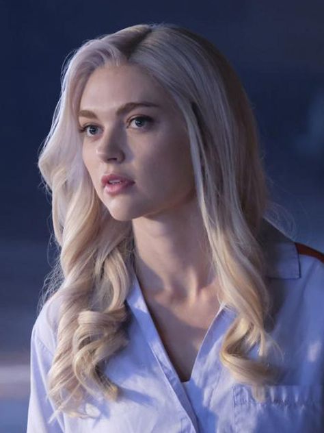 Jenny Boyd Jenny Boyd, Lizzie Saltzman, A New World, Young Woman, New World, Blonde, Hair