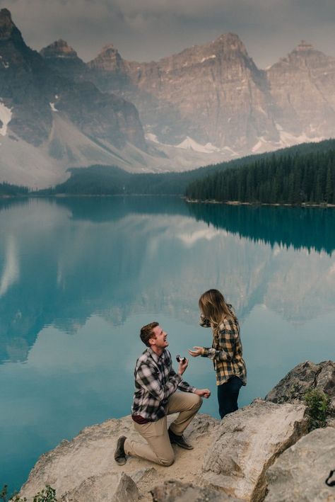 Cute Proposal Ideas, Proposal Pictures, Best Wedding Proposals, Camping Inspiration, Pnina Tornai, Romantic Proposal, Destination Engagement, Most Romantic Places, Engagement Inspo