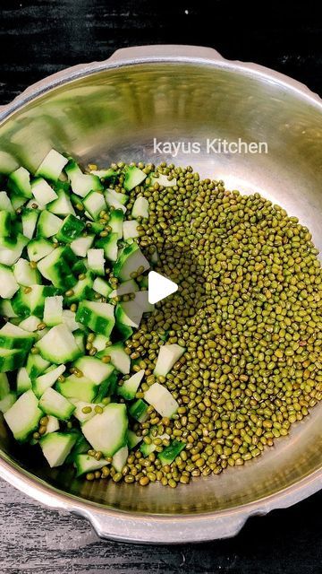 Kayus Kitchen on Instagram: "High Fibre n Protein Rich ❣️ Green Gram Ridgegourd Curry ❣️ Peerkangai Pachai payaru Kootu ❣️

#kayuskitchen
#peerkangaikootu
#peerkangaipachaipayurukootu
#ridgegourdkootu
#ridgegourdgreengramcurry
#highproteinfibrecurry
#healthygravy
#ridgegourdcurry
#turaikisabji
#turaikigravy
#reels
#reelkarofeelkaro
#cooking #foodie #foodporn #instafood #foodphotography #homemade #yummy #foodstagram #foodlover #foodblogger #healthyfood #instagood #homecooking #foodies #cookingathome #foodgasm #baking #healthyfoodporn" Peerkangai Recipes, Protein Rich Foods Vegetarian, Green Gram Recipes, Gujrati Recipe, Healthy Gravy, Kootu Recipe, Green Gram, High Fibre, Protein Rich Foods