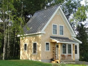 1About 600 square feet: 6 x 20 with a 8 x 10 bump out. Story and a half. Two bedrooms. Photo courtesy Jim Bahoosh. Michigan Cottage, Small Cabin Plans, Human Scale, Natural Building Materials, Rustic Patio, Small House Floor Plans, Modern Style House Plans, Small Farmhouse, Getaway Cabins