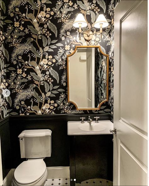 Black Wallpaper Bathroom Half Baths, Dark Bathroom Ideas With Wallpaper, Damask Wallpaper Bathroom, Dark Powder Room With Wallpaper, Black Wanescoting Bathroom, Black Wallpaper Half Bath, Wallpaper With Black Walls, Moody Floral Wallpaper Bathroom, Neutral Bathroom With Wallpaper