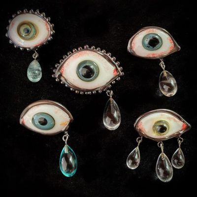 Place Between Frou Frou, Tears Of Joy, Funky Jewelry, Jewelry Outfit, Enamel Jewelry, Jewelry Inspo, Glass Jewelry, Evil Eye, Jewelry Inspiration