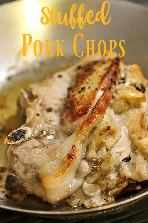 Stuffed Pork Chops Thick Cut Pork Chop Recipes, Homemade Chunky Applesauce, Walnut Stuffing, Chunky Applesauce, Best Pork Chop Recipe, Stuffed Pork Chops, Bread Dressing, New Recipes For Dinner, Pork Chop Recipes Baked