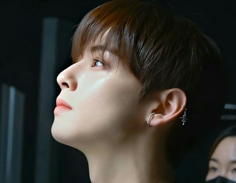 Eunwoo Side Profile, Side Face, Lee Dong Min, Cha Eun Woo Astro, Eun Woo Astro, Astro Kpop, Blue Flame, Making Film, Korean Boy