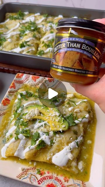 Suraya Jayyousi on Instagram: "Chicken enchiladas are one of my favorite dishes I used to enjoy growing up and now I make this dish for my family! 

I love the addition of adding @betterthanbouillon Roasted Garlic Base, for a rich roasted flavor without having to roast any garlic! It’s a quick, easy and delicious dish! Link in bio to grab this kitchen staple! Recipe will be written down below!

-3 chicken breast
-15 tomatillos 
-2 jalapeños 
-1 onion(1/2 for the chicken 1/2 for the sauce)
-4 garlic cloves
-1/4 cup oil 
-12 corn tortillas 
-2 tsp @betterthanbouillon roasted garlic base 
-6 cups of water 
-a handful of cilantro 
-1 tsp black pepper 
-2 tsp Mexican oregano
-2 tsp crushed bay leaves 

-1 1/2 cups Monterey jack and Oaxaca cheese
- sour cream and avocados for garnish 

Season ch Mexican Oregano, Season Chicken, Oaxaca Cheese, Monterey Jack, Bay Leaves, Corn Tortillas, Chicken Enchiladas, The Sauce, Chicken Seasoning