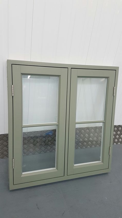 Dual colour casement window with horizontal bar. Supplied by Timber Windows Direct. Wooden Window Colours Ideas, Wooden Sash Windows, Colorful Bedroom Design, Window Structure, Outside House Colors, Environment References, Metal Windows, Metal Doors Design, Casement Window