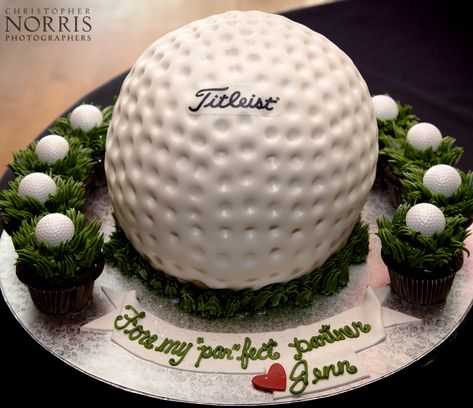 Golf themed grooms cake. Wedding photography by Christopher Norris Photographers, Cleveland Golf Grooms Cake, Golf Ball Cake, Golf Themed Cakes, Layers Cake, Golf Birthday Cakes, Golf Theme Party, Golf Wedding, Golf Cake, Ball Cake