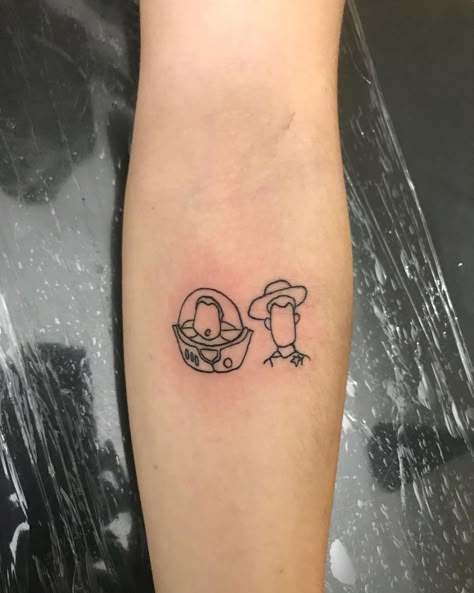 'Toy Story 4' is coming! Some fans are adults now and want to show love for the film permanently. Want Toy Story tattoo ideas, look no further. Toy Story Tattoos, Jessie Tattoo, Toy Story Tattoo, Small Girl Tattoos, Tattoo Simple, Bff Tattoos, Disney Tattoo, Instagram Tattoo, Best Friend Tattoos