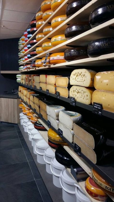 5 excellent cheese shops in The Hague | The 500 Hidden Secrets Cheese Dreams, Goat Milk Recipes, Meat Store, Cheese Store, Cheese Display, Deli Shop, Specialty Beer, Queso Cheese, Cheese Shop