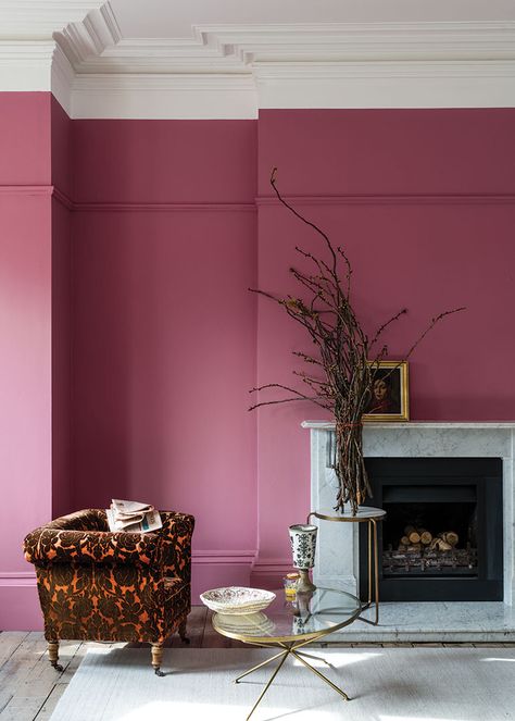 Named after the bright powder thrown during the Holi festival of colors in India, Rangwali has an absorbing depth of color achieved by adding a small dose of black pigment. Farrow Bal, Murs Roses, Pink Paint Colors, Farrow & Ball, Holi Festival Of Colours, New Paint Colors, Painting Carpet, Farrow And Ball Paint, Pink Living Room