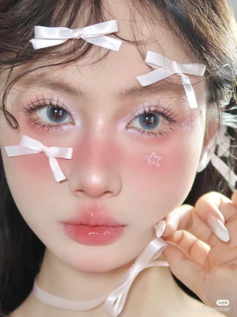 Makeup Layout, Makeup Douyin, Aesthetic Asian, Rhinestone Makeup, Makeup Tip, Douyin Makeup, Makeup Face Charts, Ethereal Makeup, Cute Makeup Looks