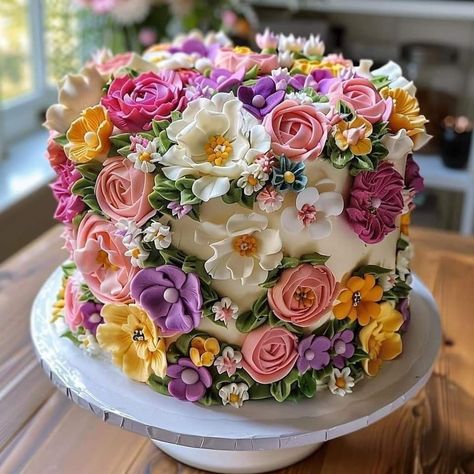 Artistic Desserts, Amazing Cake Ideas, Bake A Cake, Beautiful Cake Designs, Cake Decorating Piping, Creative Cake Decorating, Gateaux Cake, Amazing Cake, Pretty Dessert