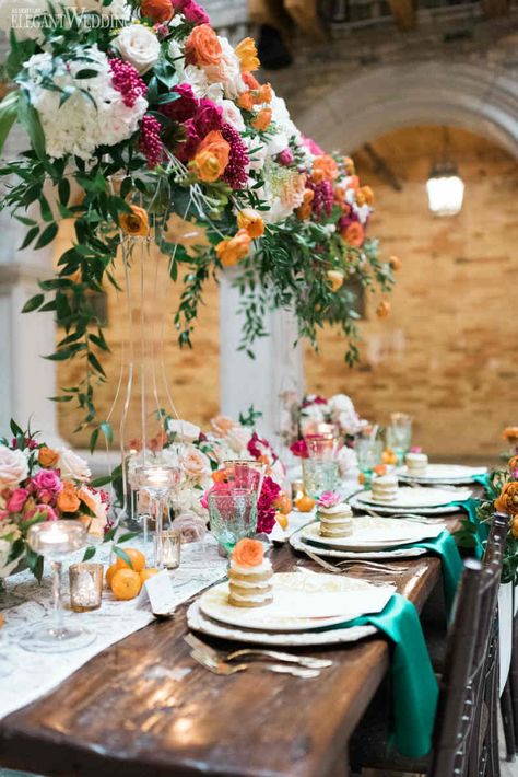 Hacienda Sarria, Wedding With Greenery, Cheap Wedding Table Centerpieces, Romantic Wedding Receptions, Fiesta Wedding, Spanish Wedding, Boda Mexicana, Spanish Culture, Cobblestone Streets