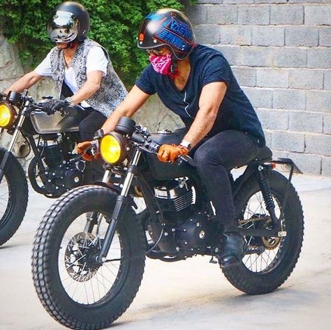 We Rollin, Cb 450, Suzuki Cafe Racer, Yamaha Cafe Racer, Cafe Racer Style, Cafe Racing, Scrambler Motorcycle, Cafe Racer Bikes, Brat Style