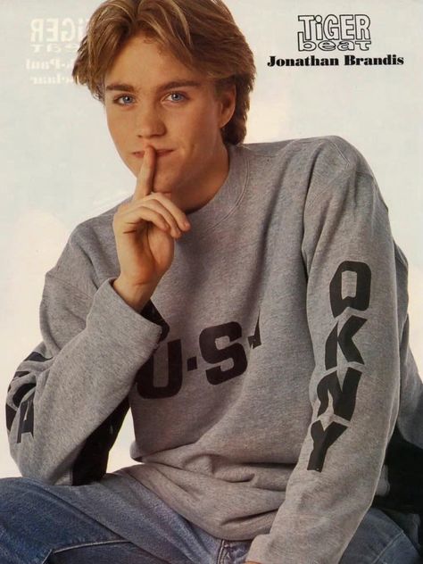 Jonathan Brandis Wallpaper, 80s Guys, Jonathan Brandis, John Depp, Jeremy Sumpter, 80s Actors, 90s Actors, 80s Men, 90s Men