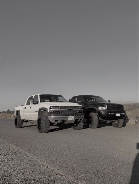 Matching Trucks Couples, Big Truck Aesthetic, Matching Trucks, Trucks Aesthetic, Offroad Outlaws, Hoco Pictures, Country Trucks, Cummins Trucks, Black Truck