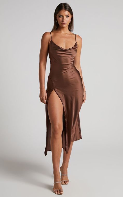 Brown Dress Semi Formal, Midi Brown Dress, Summer Formal Dresses Midi, Chocolate Satin Dress, Brown Dress Birthday Outfit, Chocolate Brown Dress Formal, Vestido Slip Dress, Chocolate Brown Formal Dress, Midi Hoco Dress