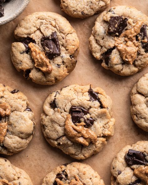 Recette de cookies IG bas au beurre de cacahuètes et chocolat Cake Design 2023, Healthy Cookies, Sans Gluten, Marie Claire, Cookies Et Biscuits, Biscuits, Healthy Recipes, Dessert, Cake