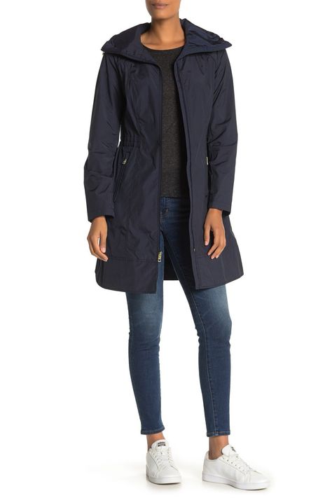 Cole Haan Packable Hooded Rain Jacket available at #Nordstrom Apple Body Shape Outfits, Dress Up Leggings, Stylish Raincoats, Packable Rain Jacket, Long Rain Coat, Hooded Rain Jacket, Rain Jacket Women, Packable Jacket, Hooded Raincoat