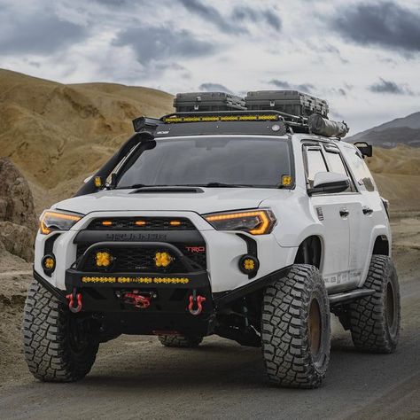 Toyota Forerunner, 2016 Toyota 4runner Sr5, Overland 4runner, 4runner Mods, Toyota 4runner Trd, Toyota Suv, Tacoma Truck, Bike Illustration, Toyota 4x4