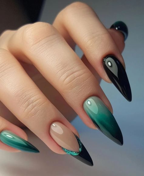 Green Ombre Nail Designs, Green And Black Nails, Lilac Nails Design, Tape Nail Art, Lilac Nails, Stunning Nails, Ombre Nail, Gothic Nails, Fancy Nails Designs