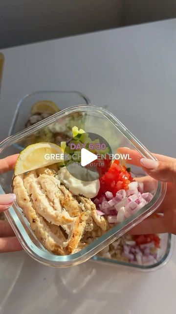 Mediterranean Diet Plan 🇺🇸 on Instagram: "GREEK CHICKEN BOWL - meal prep Cre by @fuelwithdee what you’ll need per serve-  ⭐️ CHICKEN MARINADE • 160g chicken breast - raw weight • lemon juice (to taste) • lemon rind (to taste) • half tsp oregano • half tsp basil • minced garlic • parsley • 2g olive oil • S&P to taste  ⭐️ BOWL • 100g cooked brown rice (I use the heat up bag to save time) • red onion • cucumber • tomato • 40g tzatziki • lemon wedge  How to • combine all the marinade ingredients in a small bowl and mix • put your chicken in a zip lock bag and pour in the marinade (move it around to make sure all the chicken is coated) and leave marinating for 5 mins • cook rice as per packet instruction • cook your chicken - I put mine in the air fryer for 17 mins @185 degrees celcius • prep Chicken Bowl Meal Prep, Pancake Bites, Cook Rice, Mediterranean Diet Plan, Chicken Marinade, Zip Lock Bag, Mediterranean Food, Chicken Bowl, Lemon Rind