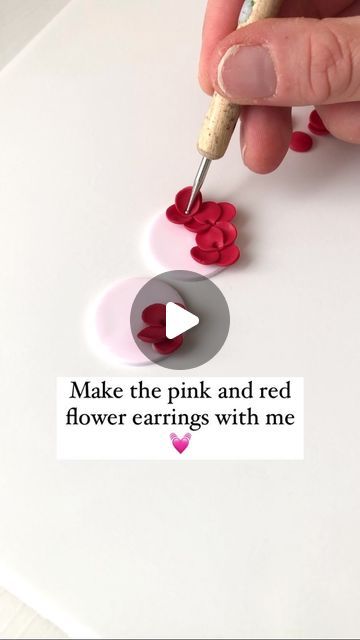 Bloom™️ on Instagram: "Make my pink and red flower earrings with me 💓 . #fimoprofessional #myfimo #redearrings #pinkearrings #madeincapetown #proudlysouthafrican🇿🇦 #proudlysouthafrica #localislekker #cuteearrings #flowerearrings #floralearrings" Polymer Clay Flowers Earrings, Red Clay Earrings, Floral Polymer Clay Earrings, Polymer Clay Earrings Diy Ideas, Clay Earrings Ideas, Flower Earrings Diy, Flower Clay Earrings, Polymer Clay Flower Earrings, Flower Making Crafts