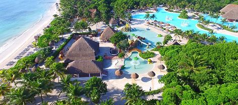 Grand Palladium Colonial Resort - All-Inclusive | CheapCaribbean Grand Palladium Riviera Maya, Riviera Maya Weddings, Beach Bbq, Riviera Maya Mexico, Hotel Services, Spa Vacation, Resort And Spa, Inclusive Resorts, Vacation Packages