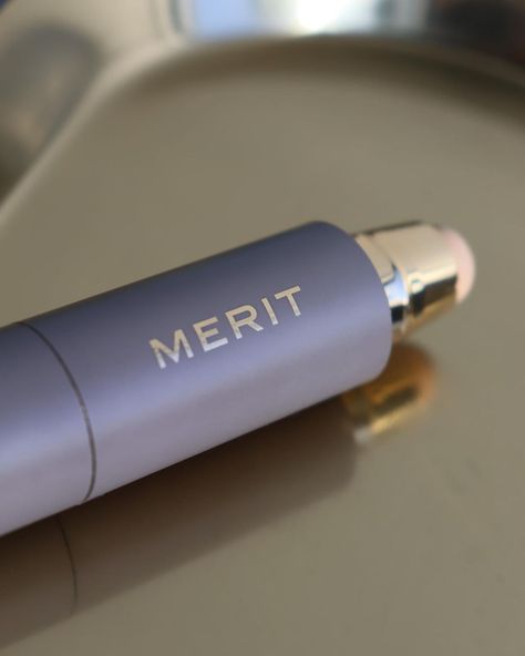 Merit Concealer, Holiday Wishlist, Concealer Stick, Stick Foundation, Foundation Concealer, Beauty Favorites, Eyeshadow Brushes, Skin Makeup, Makeup Routine