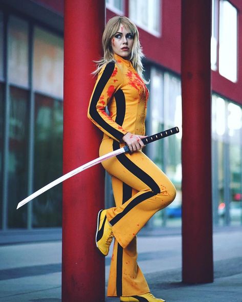 @genevievemariecosplay shared a photo on Instagram: “⛩The Bride ⛩ I’m so excited to head out to Japan next week! I thought my Kill Bill cosplay was an appropriate post to show my excitement. 😸…” • Jun 15, 2019 at 7:46pm UTC Kill Bill Cosplay, Kill Bill Costume, Female Cosplay Ideas, Halloween Photoshoot, Kill Bill, Cosplay Characters, Halloween Cosplay, Next Week, Halloween Outfits