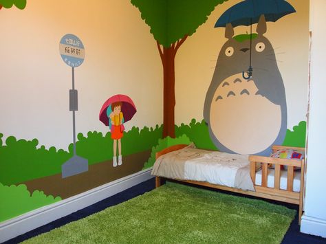 Miyazaki Nursery, Totoro Room, Totoro Bedroom, Totoro Nursery, Simple Mural, Diy Decorating Ideas, Geek Room, Geek House, Dream Bedrooms