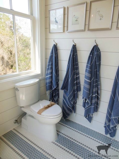 Southern Living Idea House Tour Part 2 Beach House Bathrooms, Southern Living Idea House, Riverside House, House Bathrooms, Southern Living Homes, Cape House, Beach House Interior, Bunk Room, Amelia Island