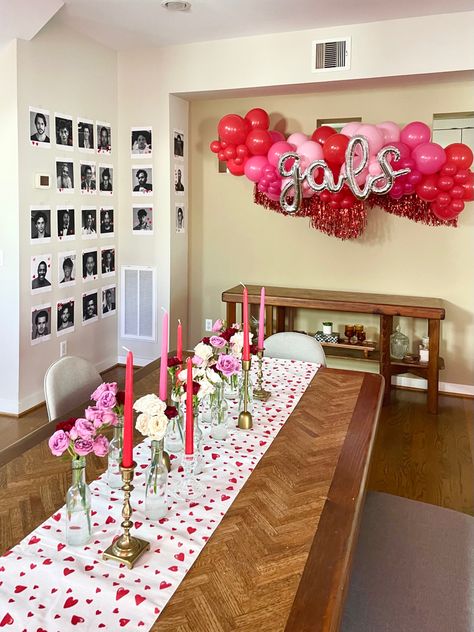 Galentines Balloon Arch, Galentines Party Balloons, Galentines Party Backdrop, Galentines Balloon Garland, Valentines Balloon Wall, Galentines Photobooth, Galentines Party Wall Decor, Galentine Party Photo Backdrop, Valentines Balloon Garland