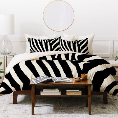 Black N White Bed, Black And White Master Bed Bohemian, Black And White Bedding With Bright Colored Pillows, Black Amd White Bedding, White And Black Beds, Black And Whote Bedding, Simple Bed Designs, Floral Room, Striped Duvet