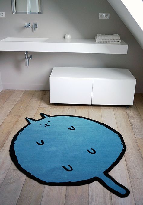 Lili Cat Rug by Jean Jullien • hauspanther Jean Jullien, Cat Rug, Funky Rugs, Dekorasi Kamar Tidur, Cool Rugs, My New Room, Tufted Rug, The Floor, Rug Design