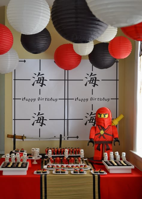 Ninjago Cake Table Ninjago Table Decorations, Ninja Birthday Cake, Ninja Themed Birthday Party, Karate Party, Chinese Party, Lego Ninjago Birthday, Karate Birthday, Japanese Party, Ninjago Birthday Party