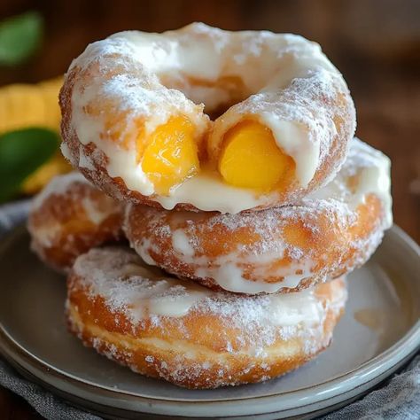 Classic Peach Cobbler Cheesecake Donuts 🍩🍑 – PHUIIS BLOG Peach Cobbler Cheesecake, Peach Cobbler, Christmas Brunch, Cobbler, 2024 Christmas, Brownies, Donuts, Cheesecake, Good Food