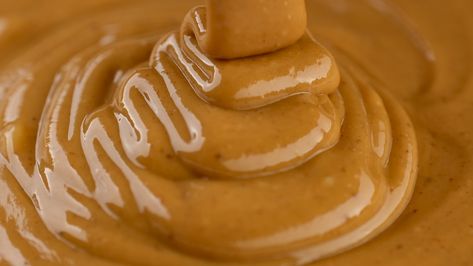 How To Melt Peanut Butter In The Microwave To Silky Perfection - The Takeout Peanut Butter Sauce, Spicy Peanuts, Best Peanut Butter, Peanut Butter Lovers, Fast Food Restaurant, Savoury Dishes, Serving Dishes, No Cook Meals, Cooking Tips