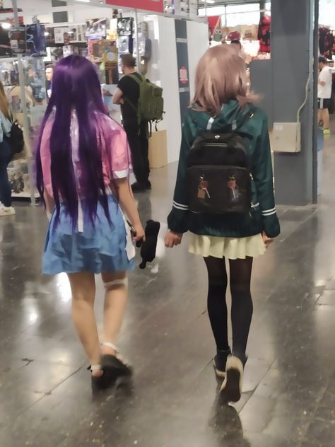 Cosplay With Friends, Danganronpa Cosplay Photos, Mikan Cosplay, Mikan Tsumiki Cosplay, Y2k Pink Aesthetic, Danganronpa Cosplay, Classic Sonic, Danganronpa Memes, Epic Cosplay