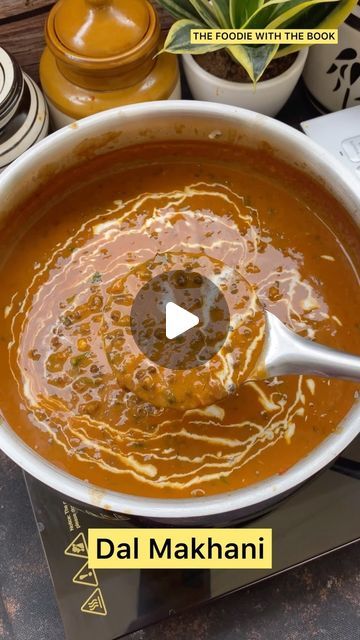 Sagarika🌻Swagatika on Instagram: "Dal Makhani😍  Step-by-step recipe: ▪️Wash and rinse 1 cup urad dal(whole black lentil) and 1/4 cup Rajma(kidney beans) ▪️Soak in 4 cups water overnight. ▪️Drain and transfer the dal and rajma to a pressure cooker. ▪️Add whole spices(2 bay leaves, 1 inch cinnamon stick, 4 green cardamom, 2 black cardamom, 4 cloves) and salt. ▪️Add 4 cups of water and cover the lid. ▪️Pressure cook for 6-7 whistles.  ▪️Let the pressure release naturally. Keep it aside. ▪️Heat oil in a pot, add butter. ▪️Add 2 chopped onions and sauté them until it turns light golden brown. ▪️Add 2 tbsp ginger garlic paste, sauté until the raw smell goes away. ▪️Add 1 tbsp Kashmiri red chilli powder and 1/2 tsp turmeric powder. Mix well and sauté for a minute. ▪️Add 1 cup tomato purée and m Dal Makhni Recipe, Mix Dal Recipe, Urad Dal Recipes, Dal Makhani Recipe, Rajma Recipe, Veg Recipes Of India, Dal Makhani, Black Cardamom, Whole Spices