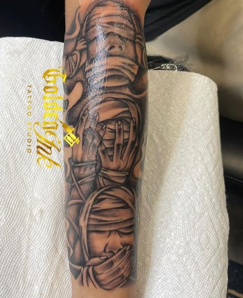 Upper Tattoos Arm, Inside Arm Tattoo Men, Upper Arm Tattoos For Guys, Blue Ink Tattoos, Arm Tattoos For Guys Forearm, Hard Tattoos, Arm Sleeve Tattoos For Women, Quarter Sleeve Tattoos, Forearm Sleeve