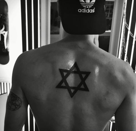 David Star. Mens tattoo Magen David Tattoo, David Star Tattoo, Jewish Tattoo Ideas, Jewish Star Tattoo, Elbow Star Tattoo, Tatto Man, Star Of David Tattoo, Jewish Tattoo, David Tattoo