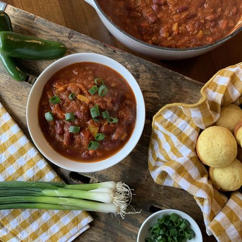 Kansas City Chili Recipe, Best Football Food, Football Food Appetizers, Meatless Chili, Lemon Cookies Recipes, Vegetarian Bean Chili, Healthy Cookie Recipes, Vegan Chili, Vegetarian Chili