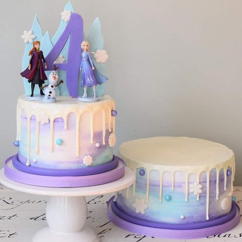 Frozen Theme Cake Ideas, Frozen Five Birthday, 2 Year Frozen Party, Frozen Princess Birthday Cake, Frozen 2 Birthday Cake Ideas, Frozen Diy Cake, Frozen Cake 3rd Birthday, Frozen 3rd Birthday Party Cake, Small Frozen Birthday Cake