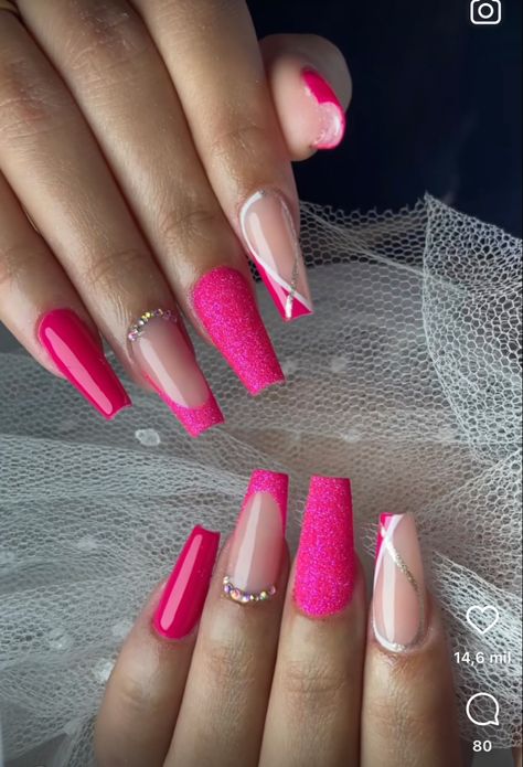 Cute Neon Pink Nails, Neon Pink Acrylic Nails Coffin, Bright Pink Prom Nails, Fucsia Nails Design, Magenta Nails Acrylic, Pink Fancy Nails, Neon Pink Nails Design, Bright Pink Nail Designs, Nails Fucsia