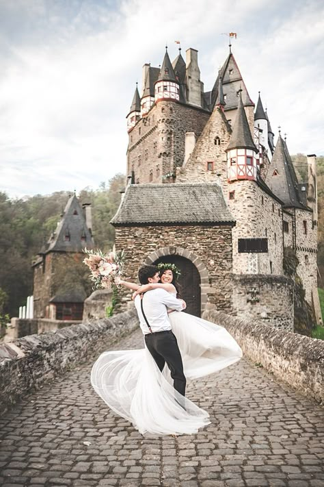 Germany Engagement Photos, Micro Wedding Europe, Wedding In Germany, German Castle Wedding, Elopement Ideas Europe, Elopement In Europe, Elope Europe, Wedding Location Germany, Castle Wedding Aesthetic