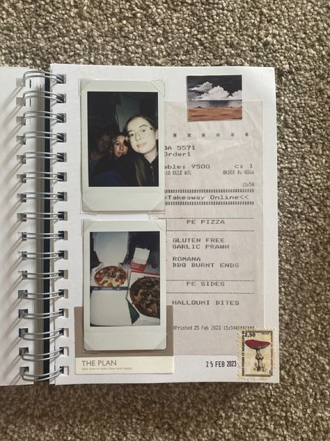 A page of my scrapbook consisting of two polaroids, a selfie with my family and the pizzas we ate. The order receipt is placed on the right side of the page as memorabilia Creative Travel Journal, Buku Diy, Photo Album Ideas, Anniversary Scrapbook, Diy Photo Book, Travel Journal Scrapbook, Scrapbook Journaling, Buch Design, Scrapbook Inspo