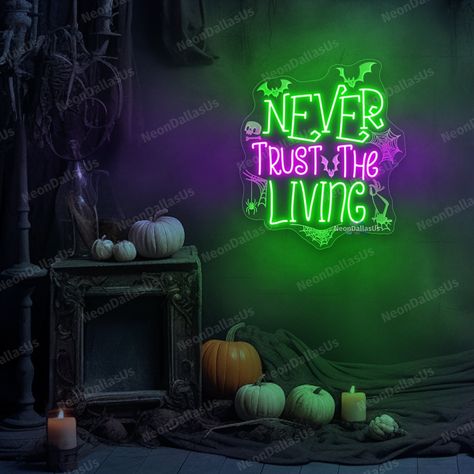 Creepy Room Decor, Creepy Room, Halloween Plushies, Halloween Decor Outdoor, Neon Light Art, Never Trust The Living, Home Decor Halloween, Video Game Posters, Game Poster