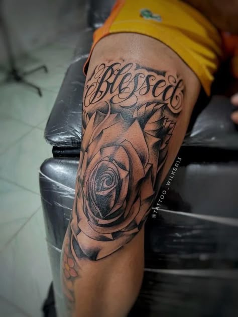 Back Name Tattoos For Guys, Men’s Knee Tattoo, Knee Tattoo Men, Small Dope Tattoos, Upper Leg Tattoos, Thigh Tattoo Men, Chest Tattoo Ideas, Half Sleeve Tattoos Forearm, Cool Half Sleeve Tattoos