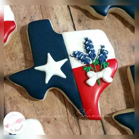 Texas Lone Star | Cookie Connection Cookie Corner, Texas Lone Star, Texas Theme, Cowboy Cookies, Cookie Connection, Spring Cookies, Star Cookies, Pretty Cookies, Fancy Cookies